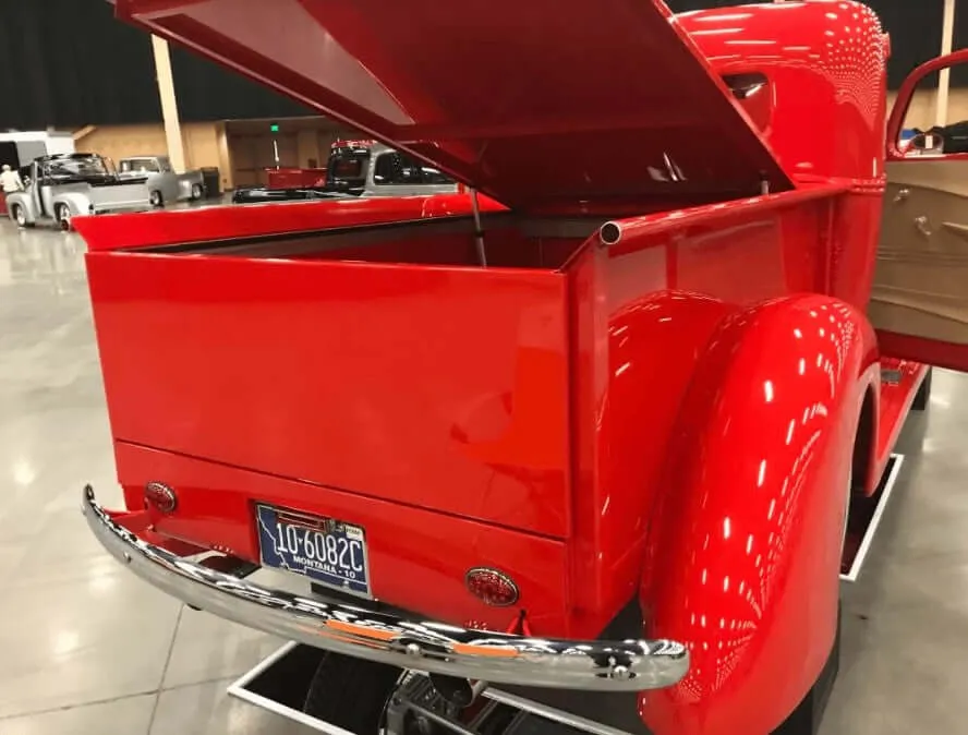 Bed Roll Hot Lite'z | 1938-50 Ford