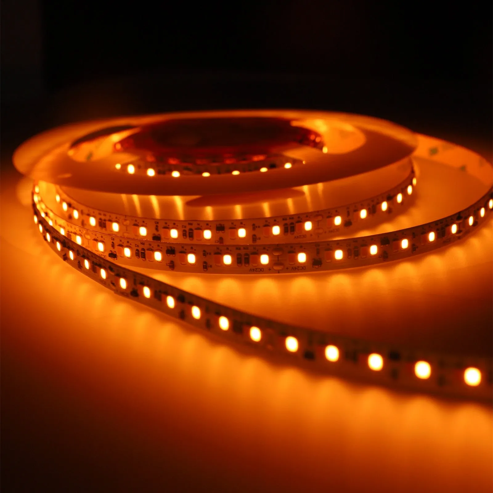 CRI-MAX™ CRI 95  Dim to Warm LED Flexible Strip 1800K-3000K - Human Centric Lighting - 5m/Reel