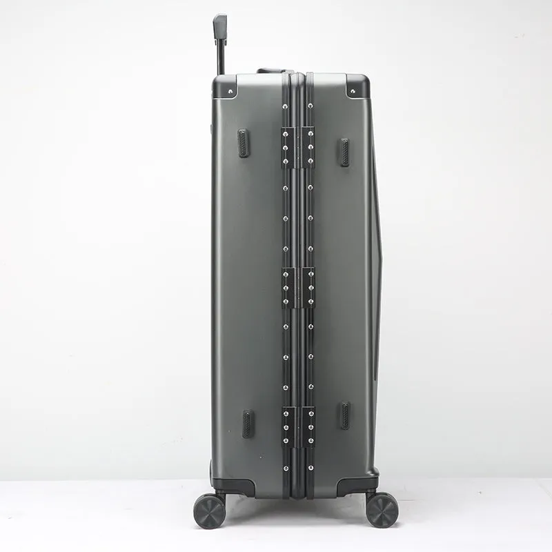 CYBERBRANDS LUGGAGE BUNDLE