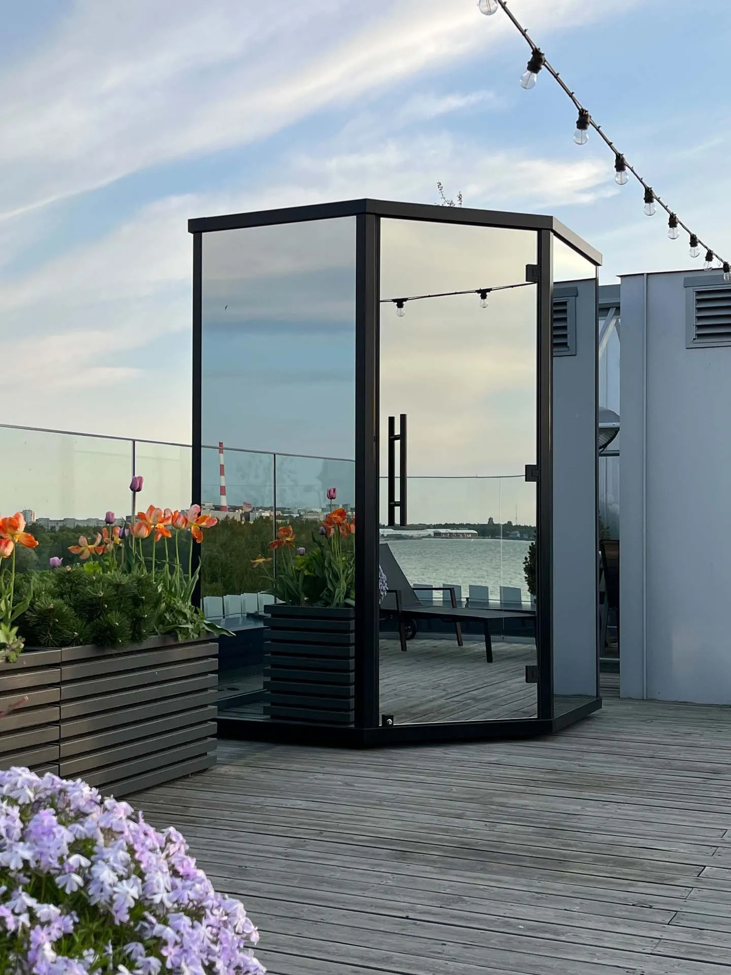 Haljas Hele Mini Glass Sauna