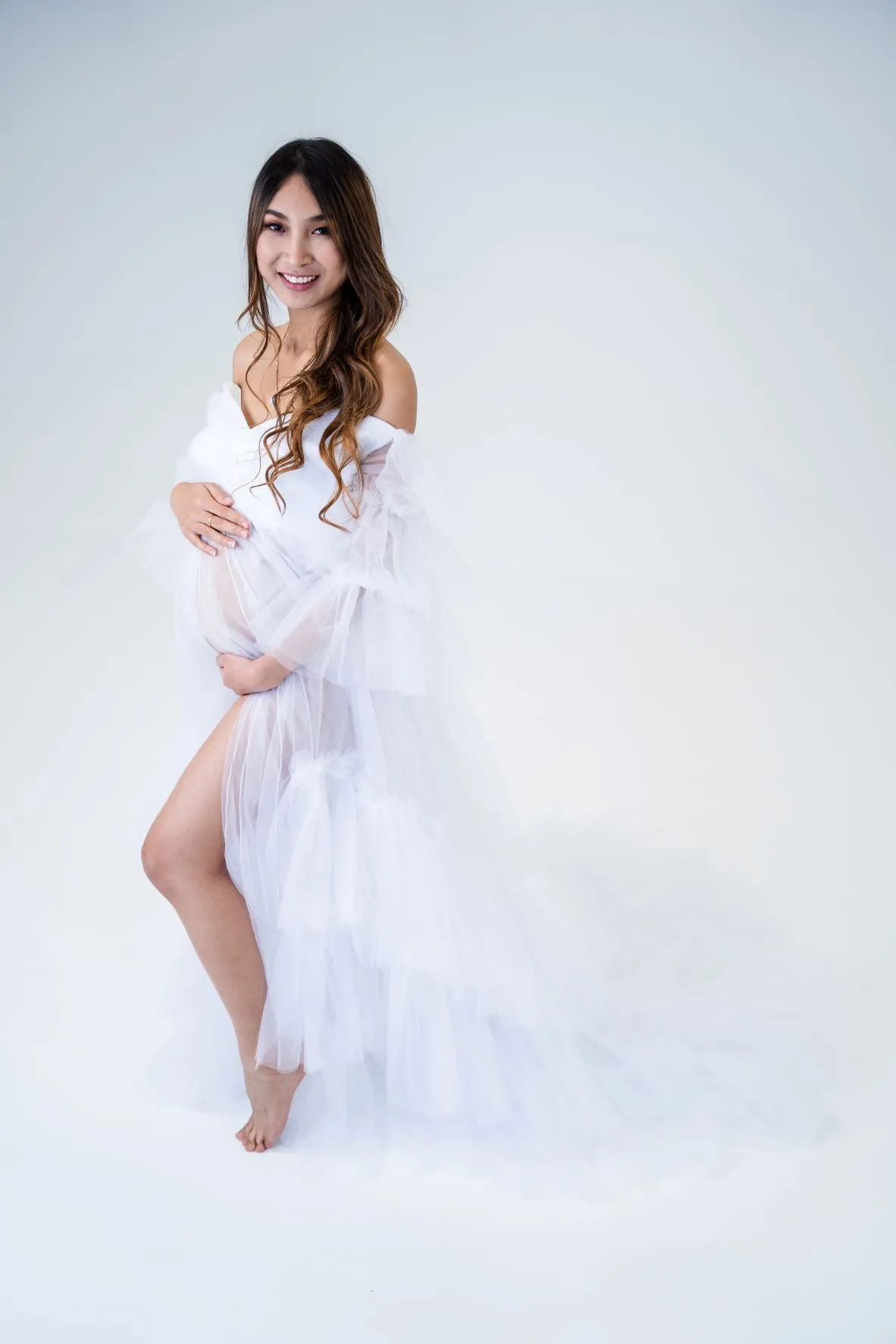 Maternity Photoshoot Dresses - Penny - White Tulle Gown
